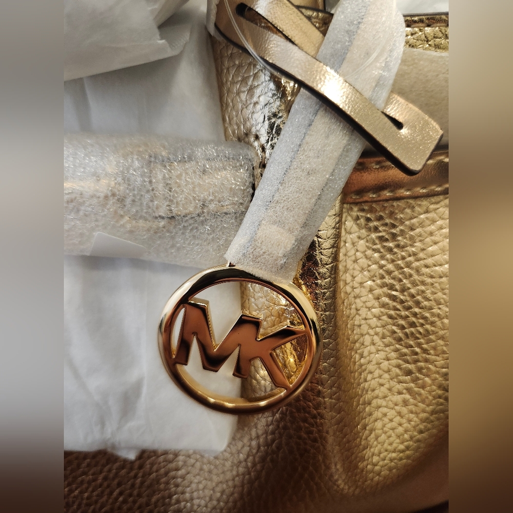 NWT Michael Kors Gold Carson Medium Metallic Pebbled Leather Satchel - Picture 7 of 7